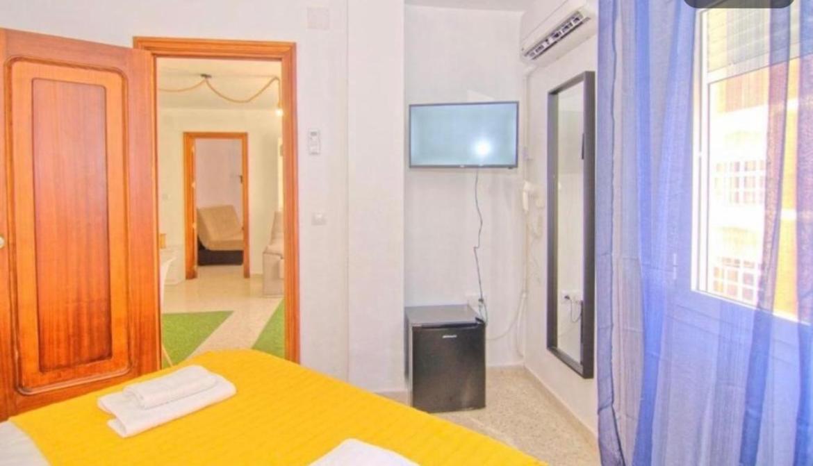 Low Cost Room Malaga Ngoại thất bức ảnh
