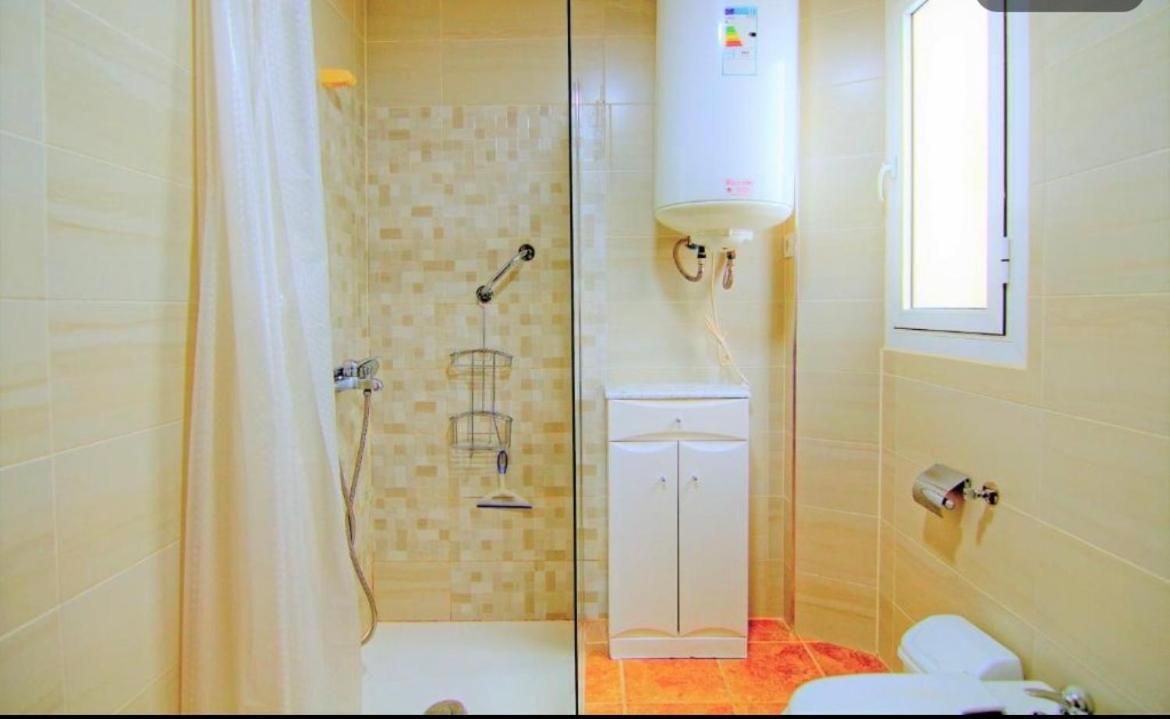 Low Cost Room Malaga Ngoại thất bức ảnh